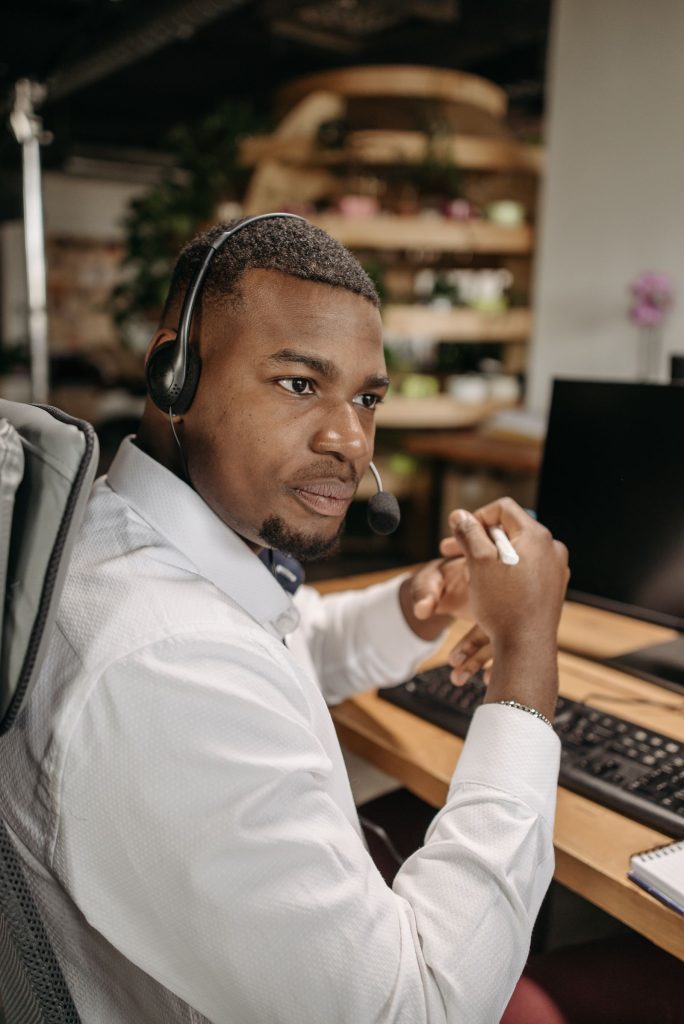Customer support agent using AI-assisted tools for a UAE business